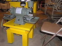 Low Grinder Stand