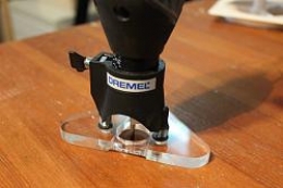 Homemade Dremel Router Base - HomemadeTools.net