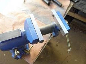 Vise Jaws