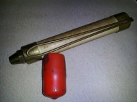 Cheapskate Electrician's Flashlight