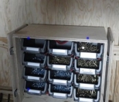 Portable Screw Cabinet