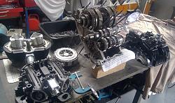 1974 XS/TX650 rebuild-enggine-disassembled.jpg