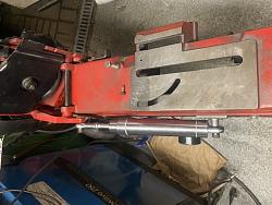 6x4 bandsaw hydraulic down feed system-922e2f61-4508-4fb4-aec8-82ba0086bab9.jpeg