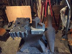 Adaptable SWAGE BLOCK-image.jpg