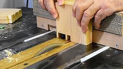 Adjustable box/finger joint jig for one blade table saw-boxjointjig.jpg