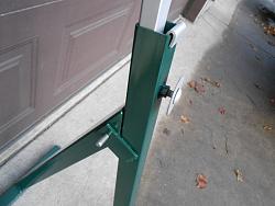 Adjustable height roller floor stand (w/tapered post)-8r.jpg