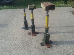 Adjustable Stands.-3.jpg