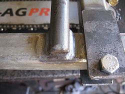 Alaskan style slabbing mill-6.-16mm-bent-bar-welded-frame-handle-img_0757.jpg