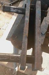 Backhoe bucket quick disconnect-20160821_172556c.jpg