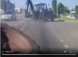 Backhoe collapses on road - GIF-broken-axle.jpg