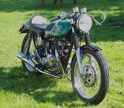 BikeBuilds.net: Triumph Scrapyard Cafe by Goldy-jbnd3.jpg