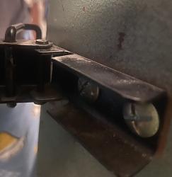 Blast cabinet door latch-552ad3d4-9e07-43c9-a04c-70530f73799d.jpeg