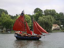 BoatBuilds.net: Pirate Ship by lothar4550-pirate_ship5.jpg