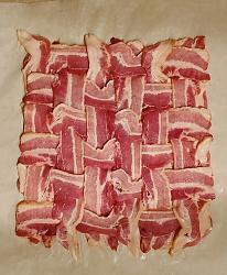 Breakfast pinwheel casserole - GIF-fatty-bacon-mat.jpg