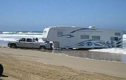 Car swept away by waves - GIF-close-beach-you-can-get-must-see-camping-photos-thatll-make-your-day.jpg.pro-cmg.jpg