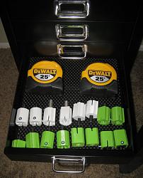 Center-to-Center Hole Measurement Inserts-dewalt-dwht-33373-tape-measure.jpg