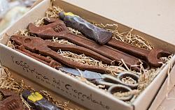 Click image for larger version.&nbsp;

Name:	chocolate-art-sculptures-310__605.jpg&nbsp;
Views:	185&nbsp;
Size:	70.4 KB&nbsp;
ID:	33516