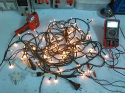 CHRISTMAS  TREE LIGHTS REPAIR-f1.jpg