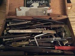 Compact tool box. (Cigar box)-1089d013-0a2f-41bc-b0de-75d1b74f0012.jpg