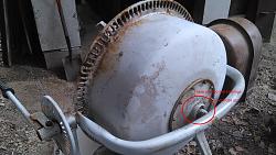 Concrete mixer cheaper in Brazil-2017-09-16-cement-mixer-repair-004-edit.jpg