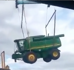 Crane drops combine - GIF-08.png
