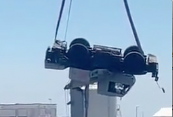 Crane recovery fail - GIF-screen-shot-2022-03-02-6.34.57-pm.png