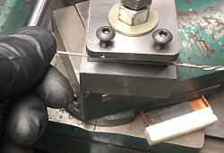 Crucible furnace heating elements-25-remove-guide.jpg