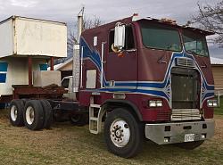 Cuban trailer bus - photo-wp_20200312_17_58_42_profl.jpg