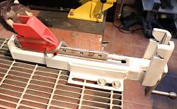 Cutting bench / vise / clamp-4.jpg