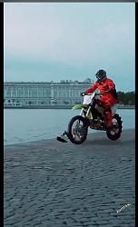 Dirtbike riding on water - GIF-001.jpg