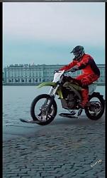 Dirtbike riding on water - GIF-007.jpg
