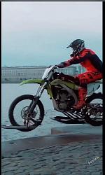 Dirtbike riding on water - GIF-013.jpg