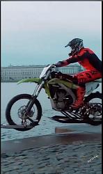 Dirtbike riding on water - GIF-014.jpg