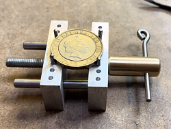 Engraving vise - video-varieation-1.png