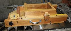 Click image for larger version.&nbsp;

Name:	woodgears_jig_done.jpg&nbsp;
Views:	433&nbsp;
Size:	94.3 KB&nbsp;
ID:	1578