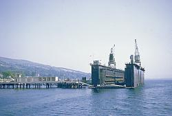 Float-on yacht transport vessels - GIF and video-34294121131_752ee6d921_b.jpg