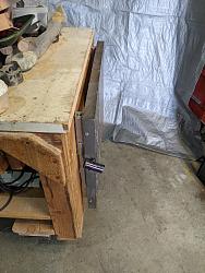 Fold-up welding table-table2.jpg