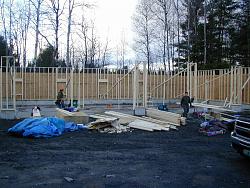 Click image for larger version.
Name: 5baygarage4.jpg
Views: 251
Size: 136.8 KB
ID: 12941