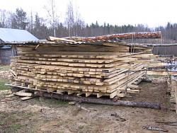 GarageBuilds.net: Finnish Man Cave by juhap-finnishmancave8.jpg