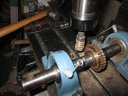 Gear hobbing-hobbing2.jpg