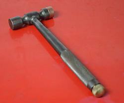 Hammering away.-hammer_1.jpg