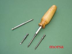 Handle for screwdriver bits-4.jpg