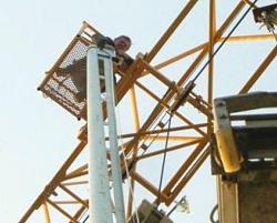 Heavy lift ring crane - video-me-tower.jpg