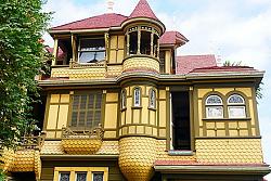 Hidden collapsible ladder - GIF-doorway_to_nowhere_winchester_mystery_house.jpg