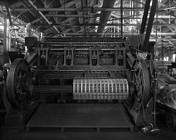 High-quality black-and-white photographs of large old machines and tools-donora_pa_wire_mesh_machine.jpg