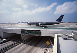 Highway intersecting runway - photo-laxtaxiwayc2.jpeg