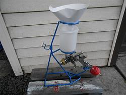 HLVP paint gun holder-dscn7909.jpg