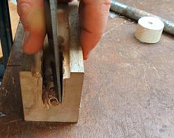 Click image for larger version.&nbsp;

Name:	chiselin the clamp.jpg&nbsp;
Views:	534&nbsp;
Size:	154.7 KB&nbsp;
ID:	23176