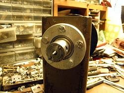 Home Made Head Stock Wood Lathe-Bering holders.-016.jpg