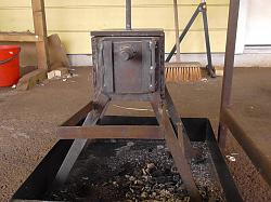 Homemade blacksmith forge by Es Welding-s1260002.jpg